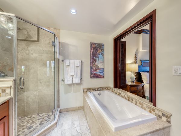 2 Bedroom  Luxury Beach Community Kauai Five Star Amenities.