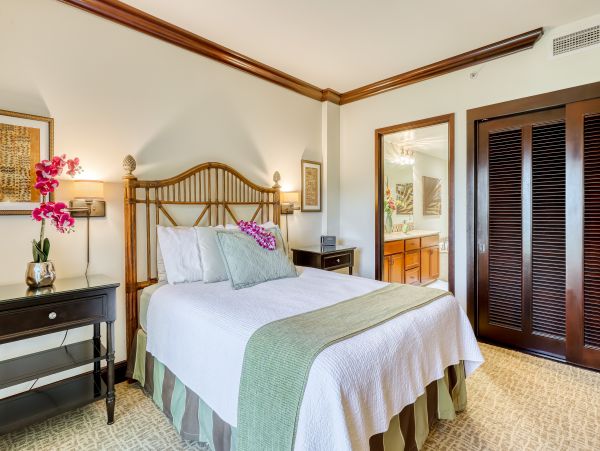2 Bedroom  Luxury Beach Community Kauai Five Star Amenities.