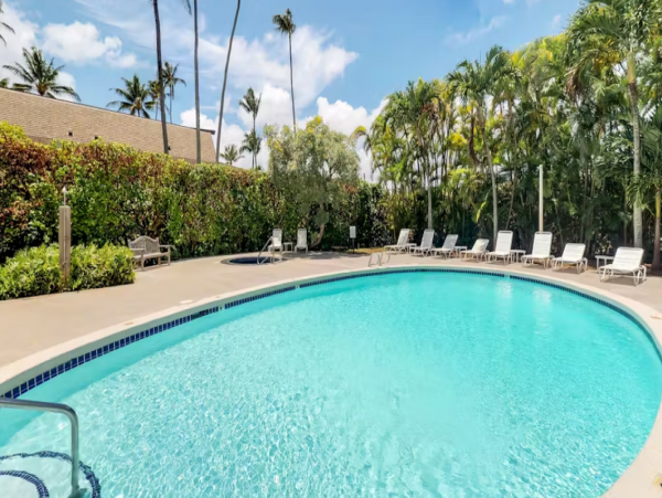 Cozy Vacation One Bedroom Rental in Kapaa