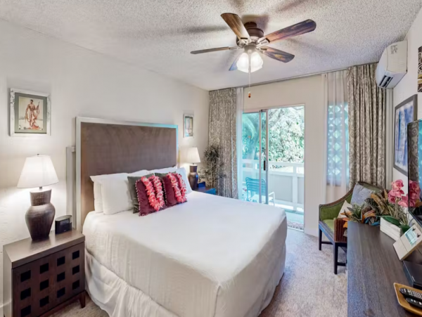 Cozy Vacation One Bedroom Rental in Kapaa
