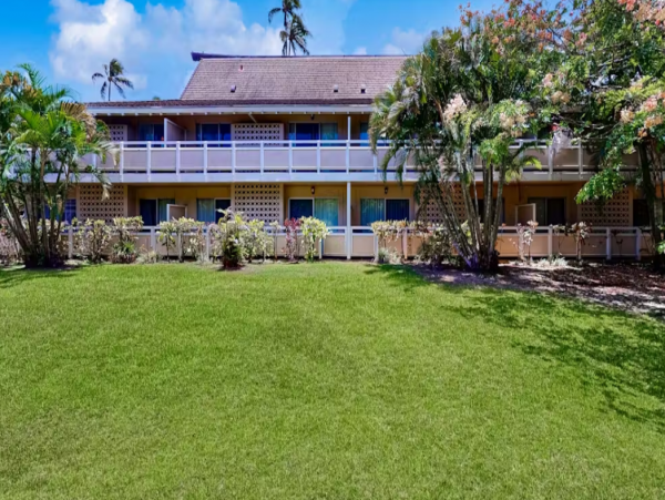Cozy Vacation One Bedroom Rental in Kapaa