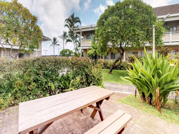 Cozy Vacation One Bedroom Rental in Kapaa
