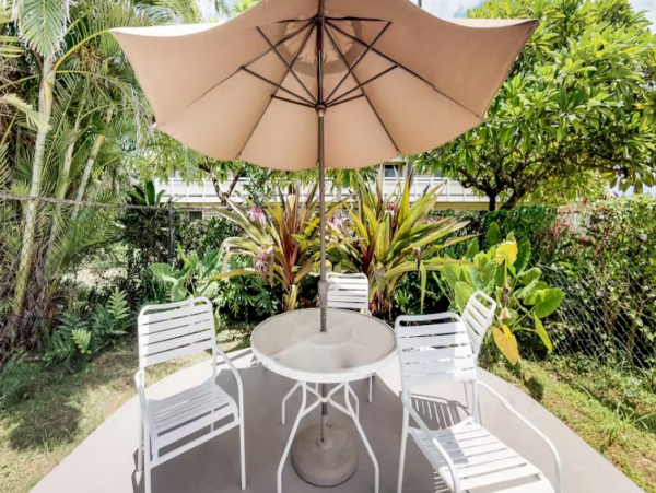 Cozy Vacation One Bedroom Rental in Kapaa