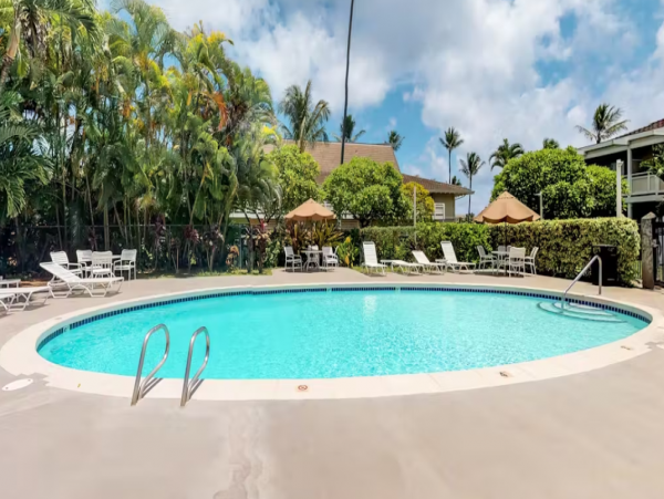 Cozy Vacation One Bedroom Rental in Kapaa