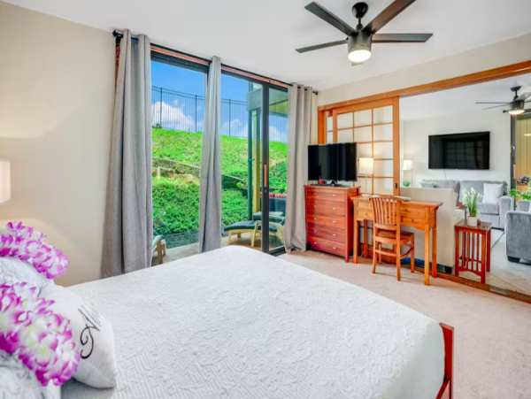 Escape on Kauai's Sunny South Shore - Walk to Beach