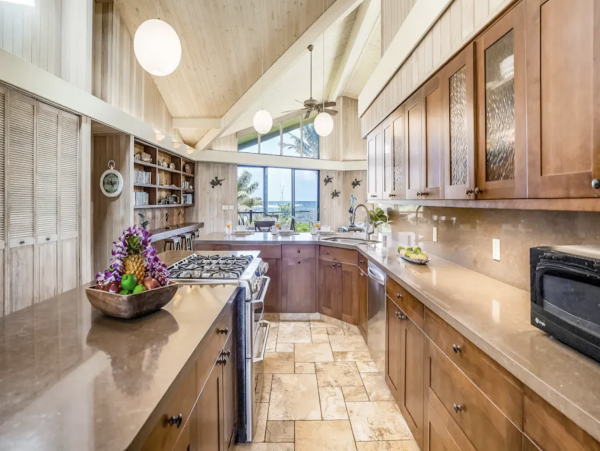 Spacious Princeville Rental with Lanai and Beach Access