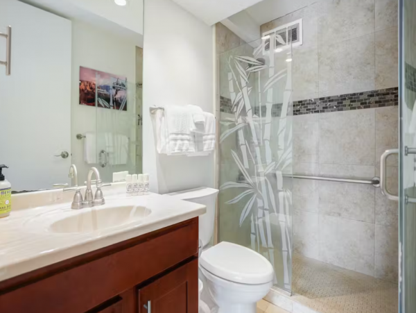 Princeville 4 Bedroom Condo with Amazing Amenities