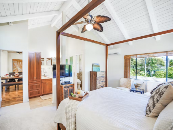 Luxury 4 Bedroom Vacation House in Princeville