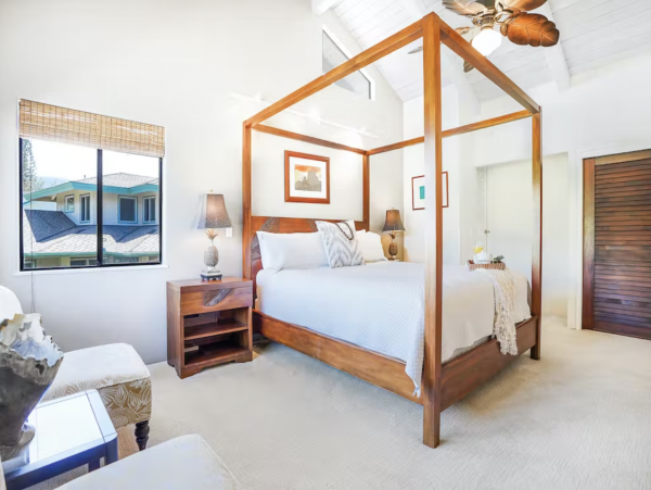 Luxury 4 Bedroom Vacation House in Princeville