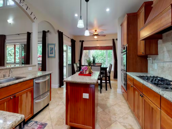 Exquisite Custom Home in Princeville with Luxurious Amenities and Tropical Elegance