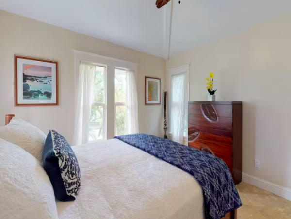 Exquisite Custom Home in Princeville with Luxurious Amenities and Tropical Elegance