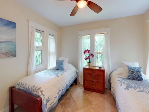 Exquisite Custom Home in Princeville with Luxurious Amenities and Tropical Elegance