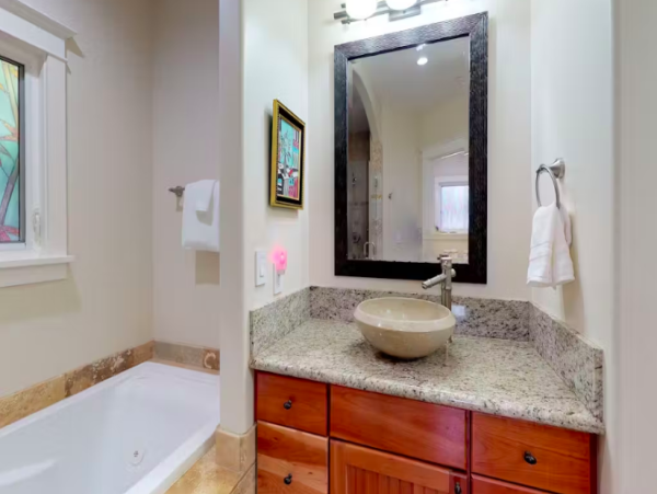 Exquisite Custom Home in Princeville with Luxurious Amenities and Tropical Elegance