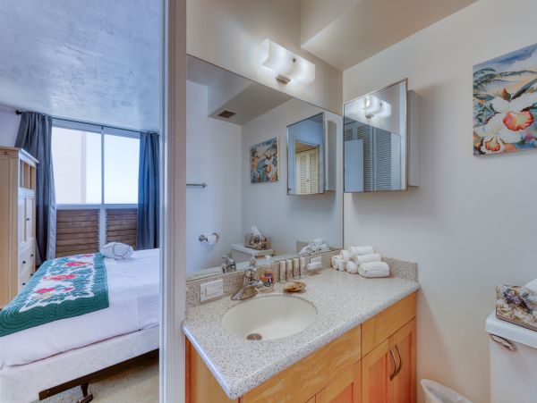 Honolulu Diamond Head Kahala Condo 970259