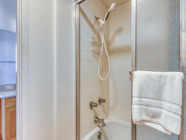 Honolulu Diamond Head Kahala Condo 970259