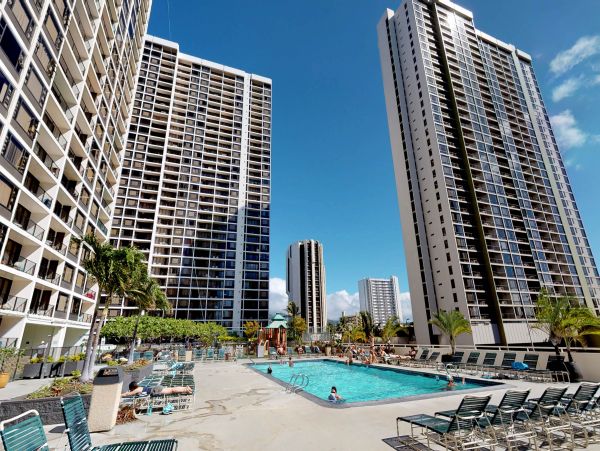 Stunning Waikiki Condo