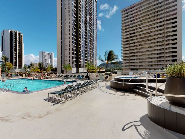 Stunning Waikiki Condo