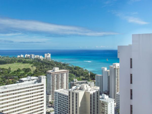 Stunning Waikiki Condo