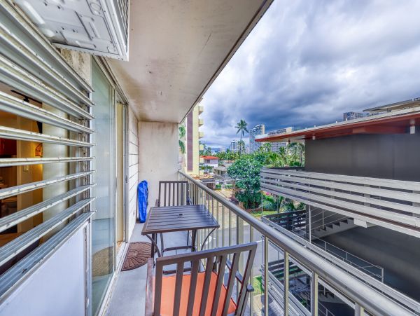 Honolulu Diamond Head Kahala Condo 970262