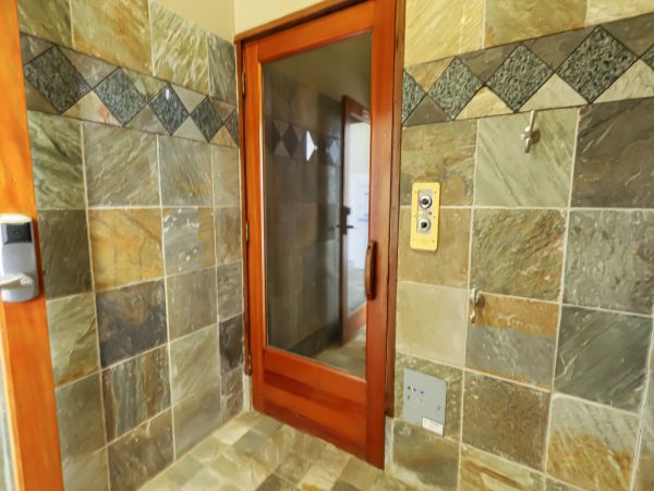 Honolulu Diamond Head Kahala Condo 970263