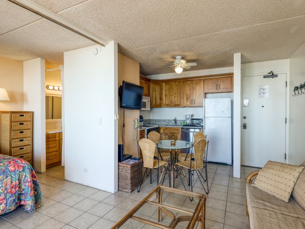 Honolulu Diamond Head Kahala Condo 970265