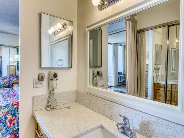 Honolulu Diamond Head Kahala Condo 970265