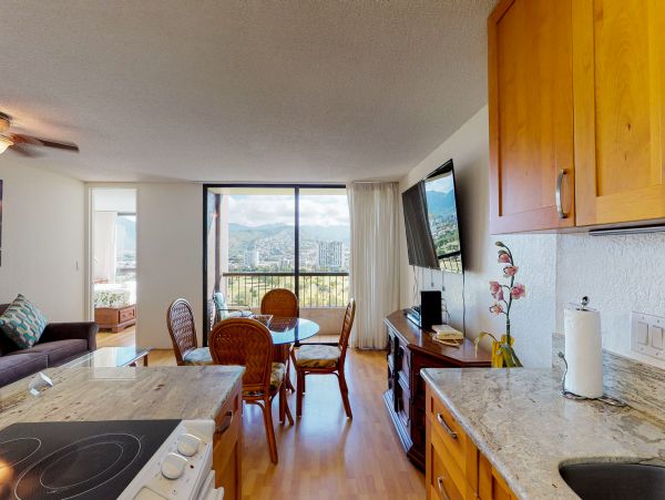 Honolulu Diamond Head Kahala Condo 970266