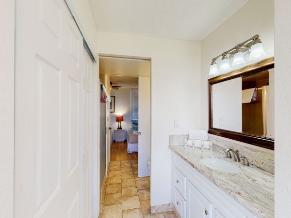 Honolulu Diamond Head Kahala Condo 970266