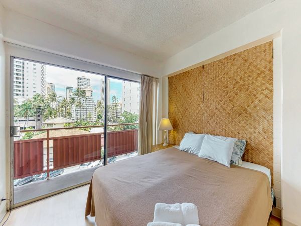 Honolulu Diamond Head Kahala Condo 970267