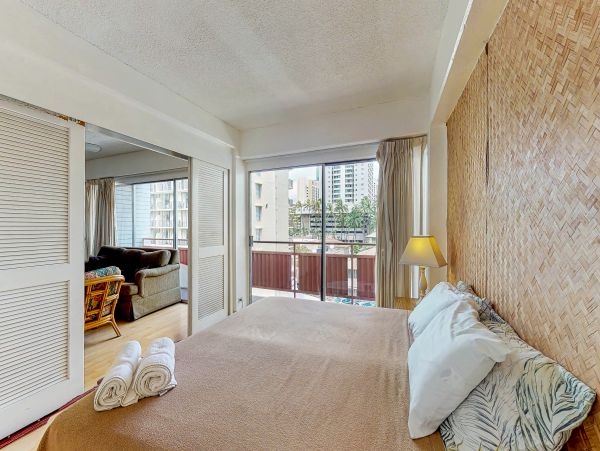 Honolulu Diamond Head Kahala Condo 970267