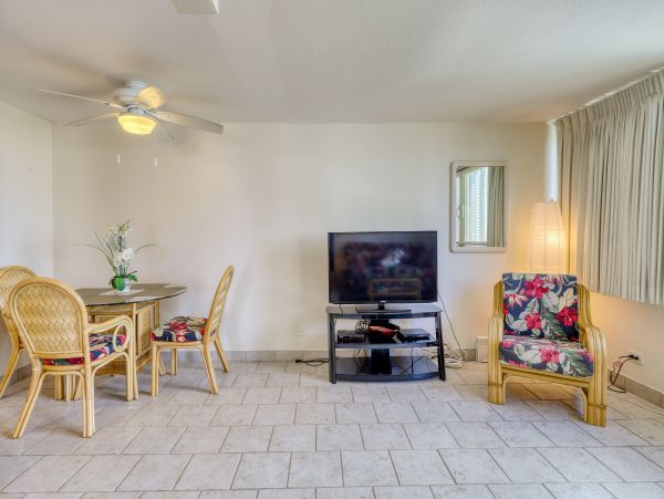 Honolulu Diamond Head Kahala Condo 970268