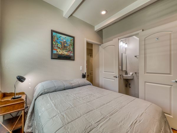 Honolulu Diamond Head Kahala Condo 970275