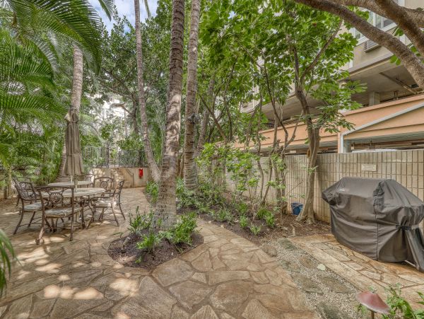 Honolulu Diamond Head Kahala Condo 970277