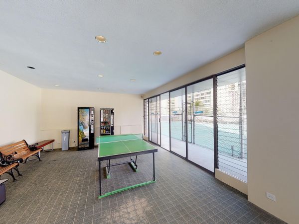 Honolulu Diamond Head Kahala Condo 970278
