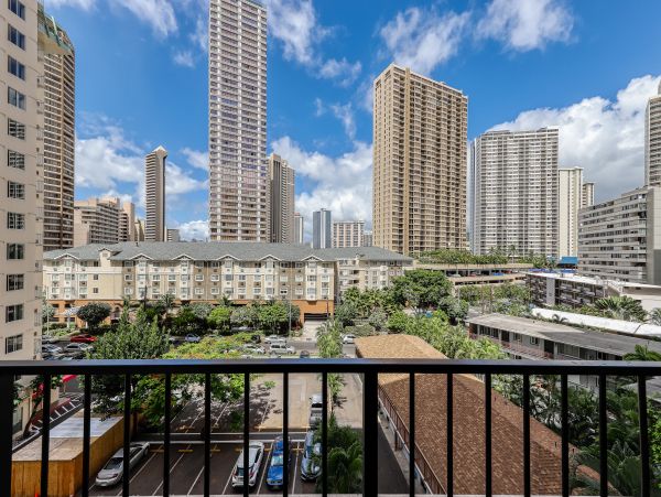 Honolulu Diamond Head Kahala Condo 970294