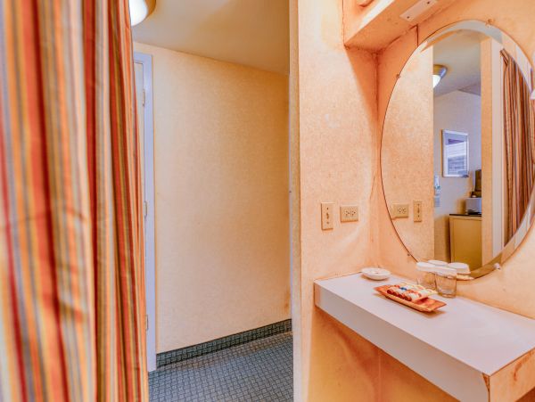 Honolulu Diamond Head Kahala Condo 970301