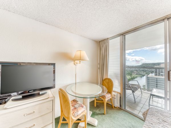 Honolulu Diamond Head Kahala Condo 970310