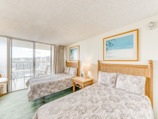 Honolulu Diamond Head Kahala Condo 970310