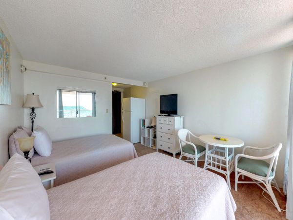 Honolulu Diamond Head Kahala Condo 970311