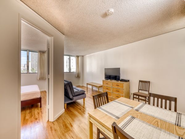 Honolulu Diamond Head Kahala Condo 970314