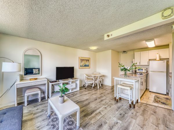 Honolulu Diamond Head Kahala Condo 970316
