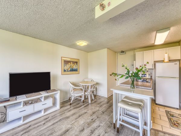 Honolulu Diamond Head Kahala Condo 970316