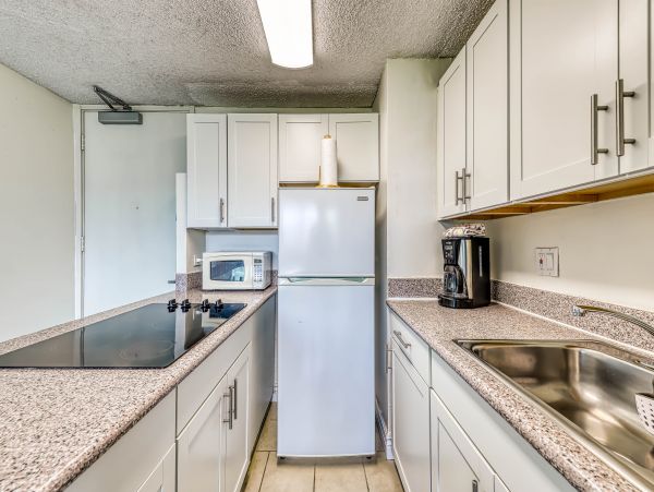 Honolulu Diamond Head Kahala Condo 970316