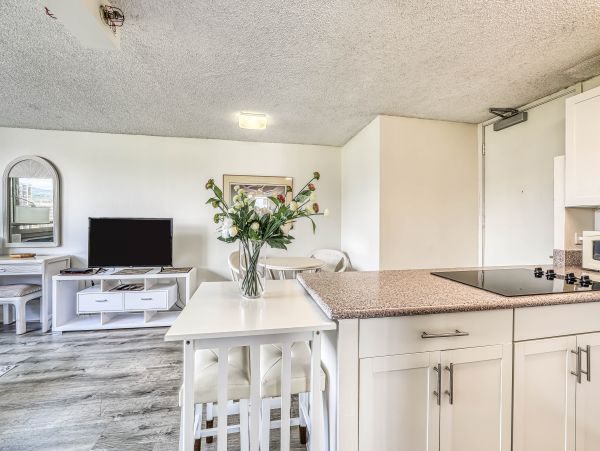 Honolulu Diamond Head Kahala Condo 970316