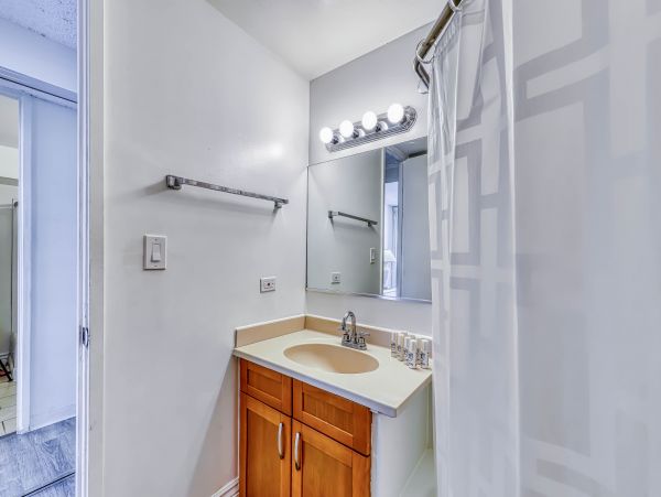 Honolulu Diamond Head Kahala Condo 970316