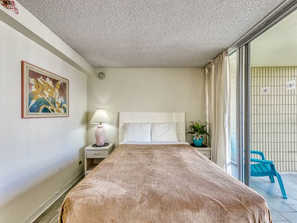 Honolulu Diamond Head Kahala Condo 970316