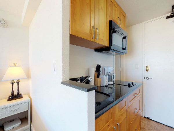Honolulu Diamond Head Kahala Condo 970317