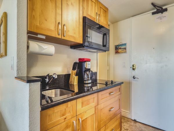 Honolulu Diamond Head Kahala Condo 970317