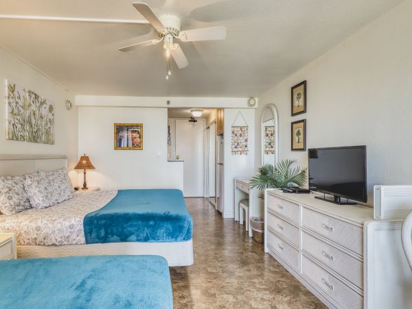 Honolulu Diamond Head Kahala Condo 970317