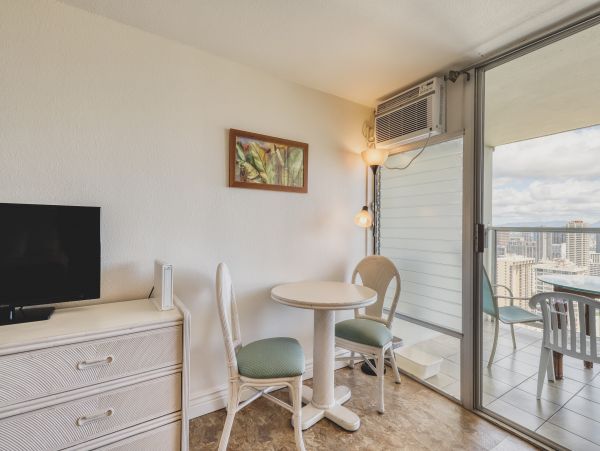 Honolulu Diamond Head Kahala Condo 970317